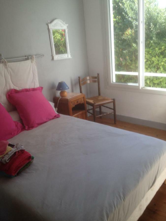 Hon-Ty Bed & Breakfast Groix Bagian luar foto