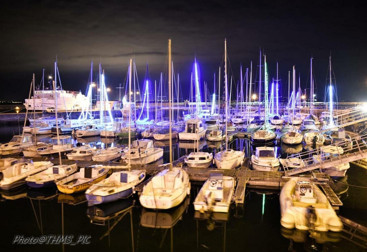 Hon-Ty Bed & Breakfast Groix Bagian luar foto